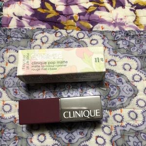 New! Clinique Lipstick. New! 💄💄💄 Powpop color. Perfect gift! 🎄🎄🎄